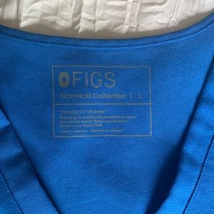 FIGS scrubs woman’s L Royal Blue Casma